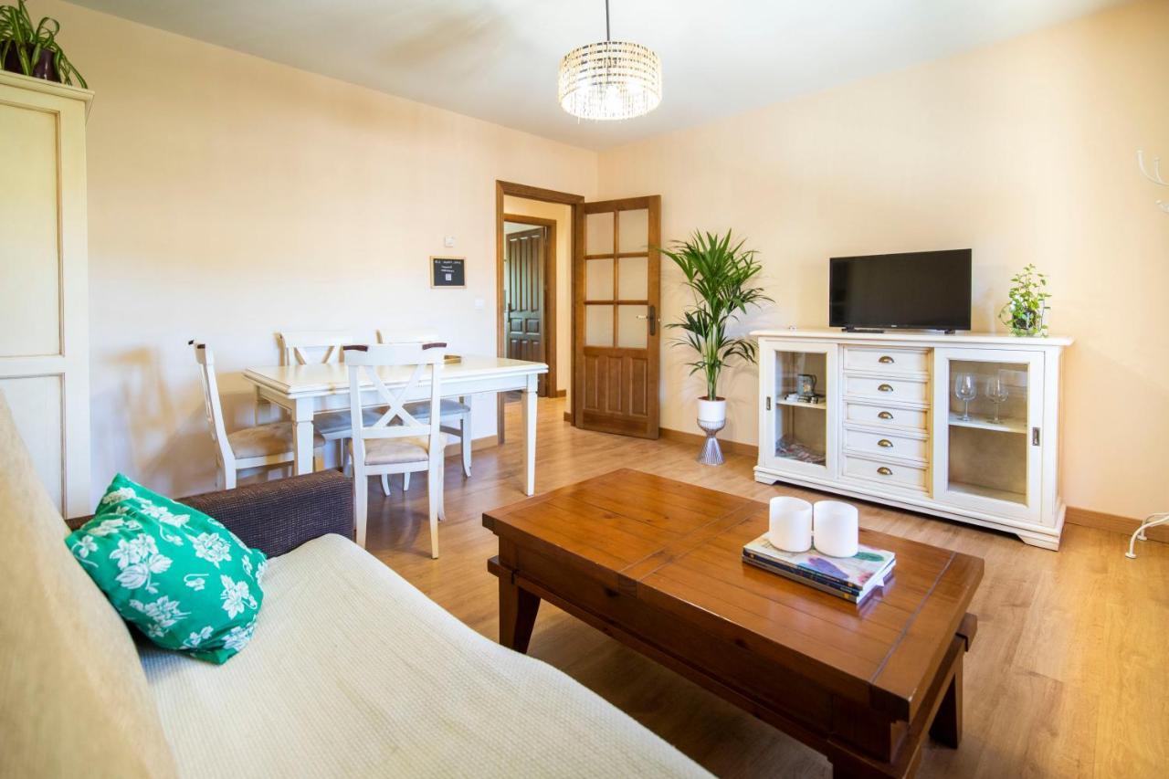 Apartamentos Ribera Del Duero Las Escuelas Vadocondes Екстер'єр фото